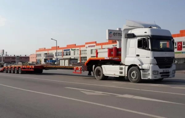 Semirreboque de Baixa Altura com Capacidade de Extensão no Centro até 10 Metros