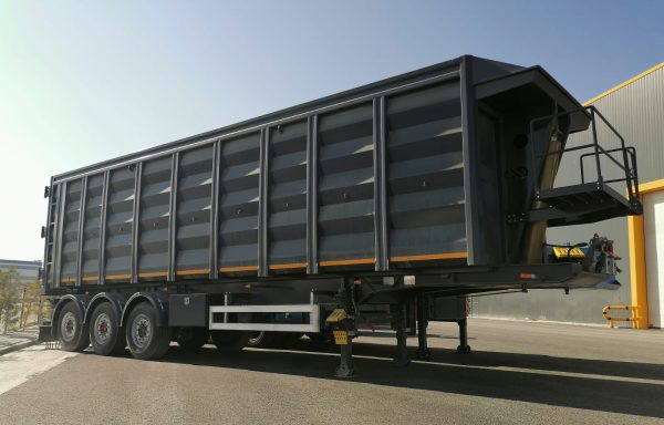 SEMIRREBOQUE PARA TRANSPORTE DE RESÍDUOS